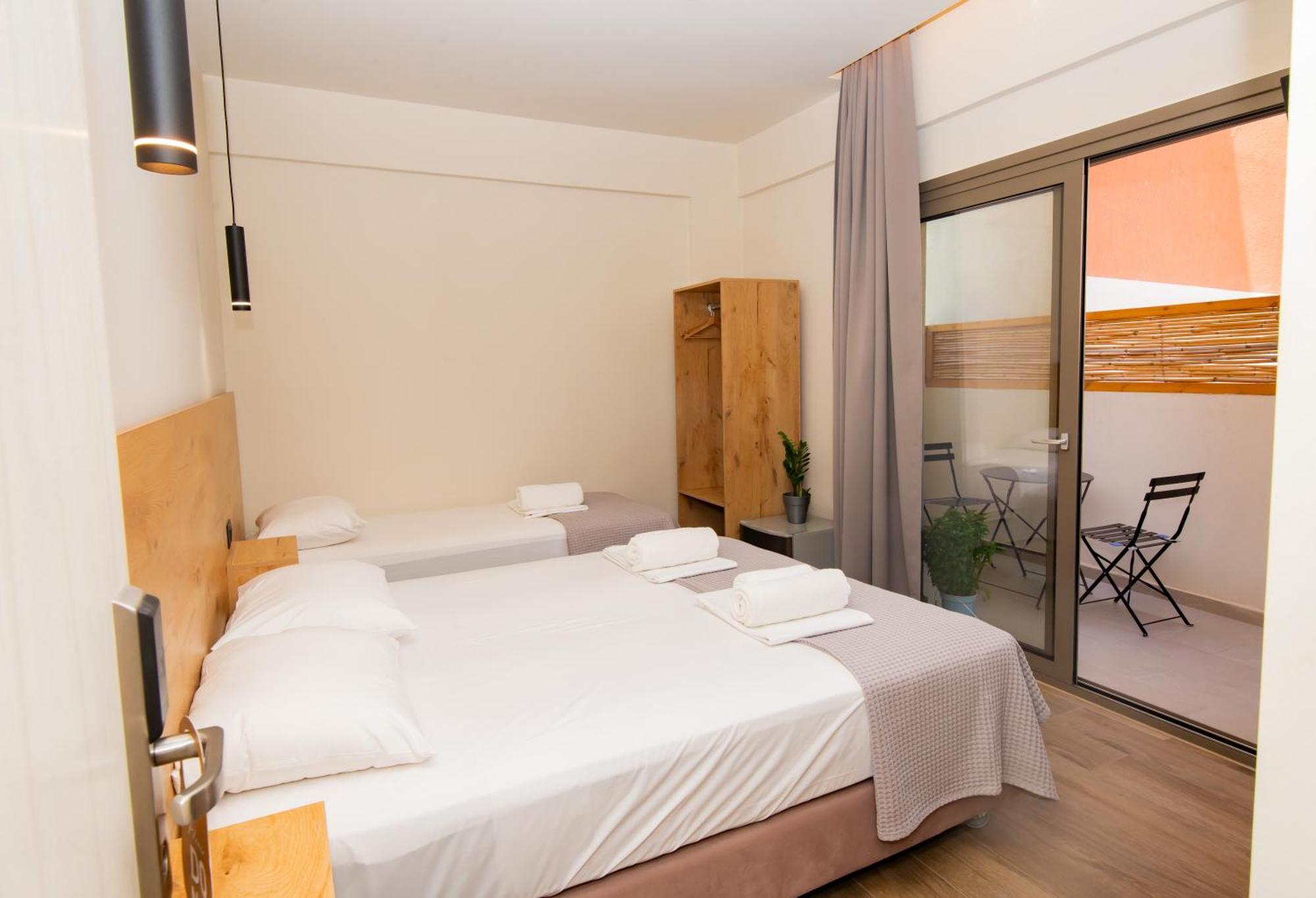 Triple Room Ground Floor( with Balcony,no view)